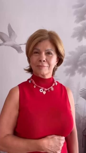 Para marcar o Dia Mundial de Luta contra o HIV/Aids, o VerdadeiraMente apresenta uma entrevista com Martha Souza, que atuou na linha de frente do cuidado e acolhimento a pessoas vivendo com HIV/Aids nos anos 1990, liderando o primeiro projeto itinerante de redução de danos do Brasil.
Leia a entrevista completa em nosso site: acesse o site do VerdadeiraMente.