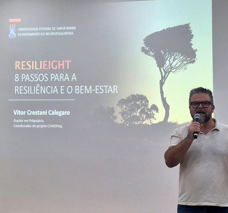 O professor e pesquisador da UFSM, psiquiatra Vitor Calegaro, é o criador do protocolo Resilieight - Foto: Renan Silveira